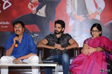 Aatadukundam Raa Movie Success Meet